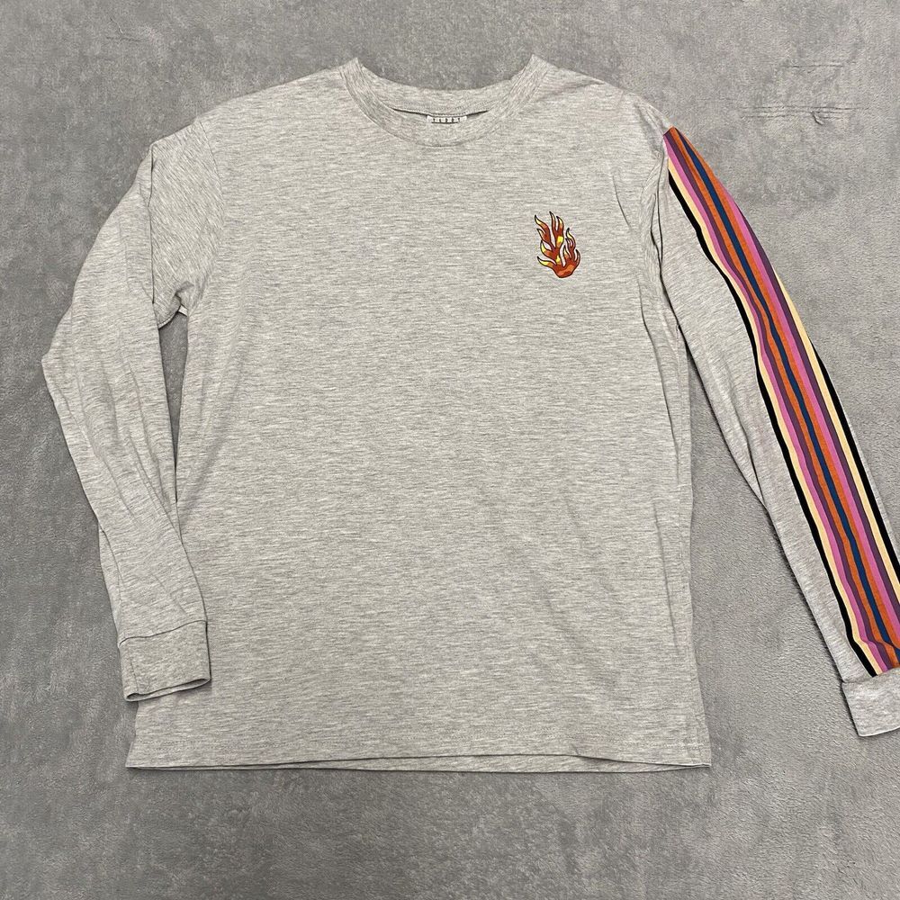 Teddy Fresh TShirt Mens Small Gray Long Sleeve Flame Logo Striped Sleeve